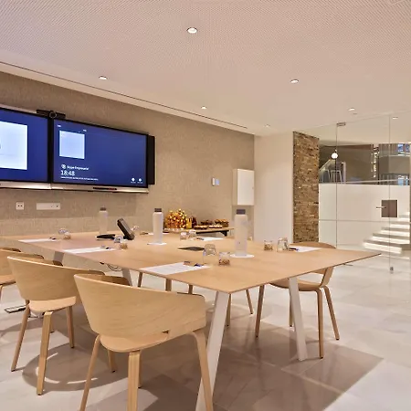 Hotel Meliá Marina 4*
